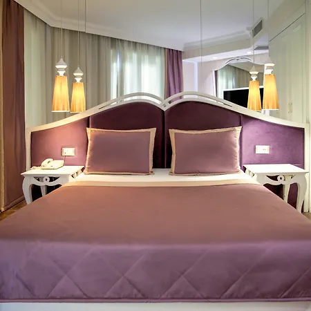 Hotel La Boutique & (adults Only) 4*